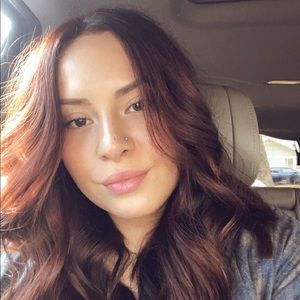 Meet your Posher, Leandra